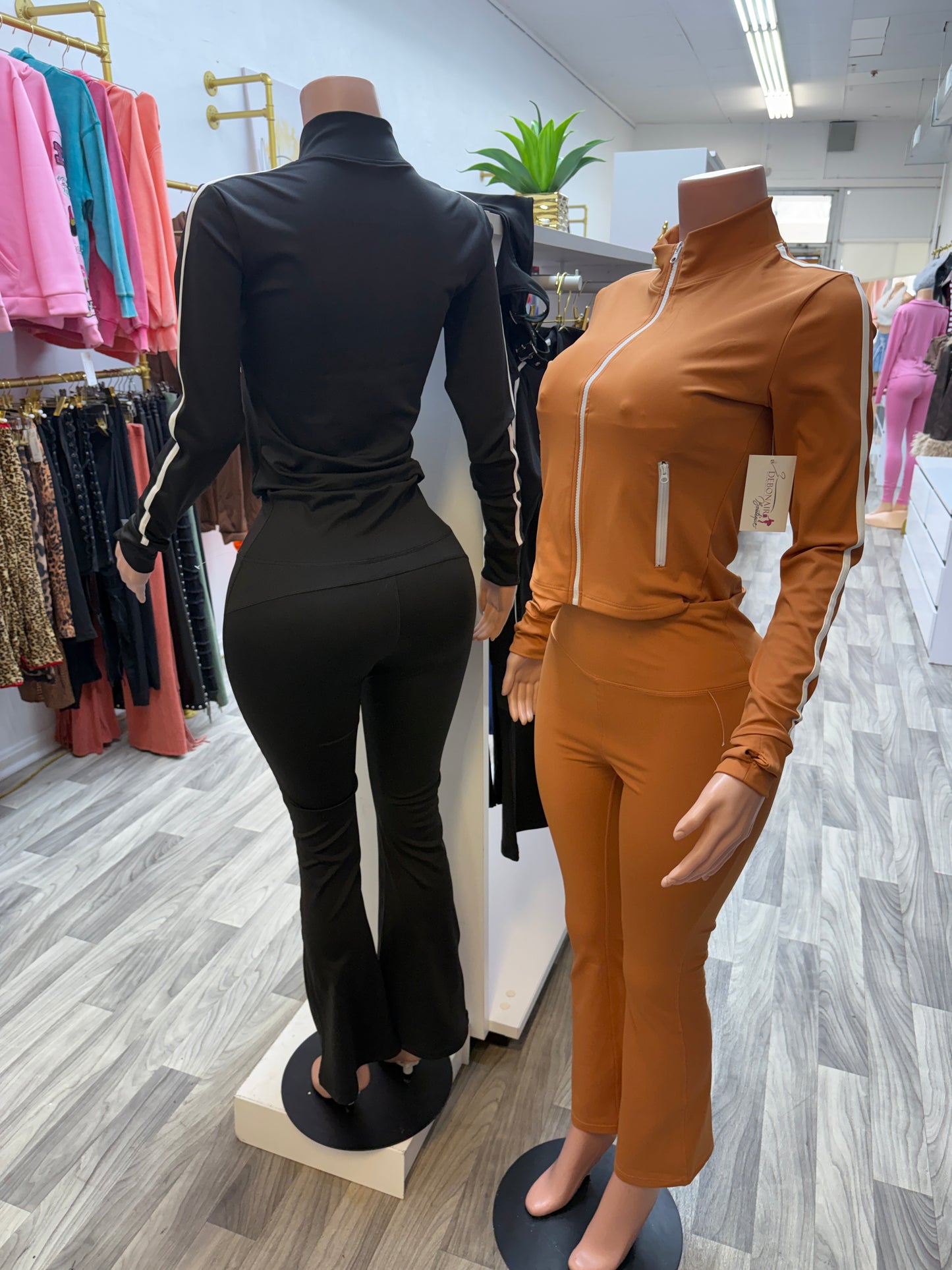 Women’s 2-Piece Active Set | Zip-Up Jacket & Flare Leggings