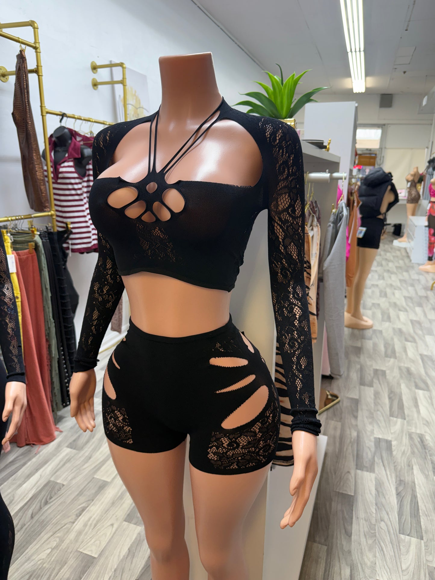 Midnight Temptation Cutout Set – One Size Sculpting Fit (2-Piece)