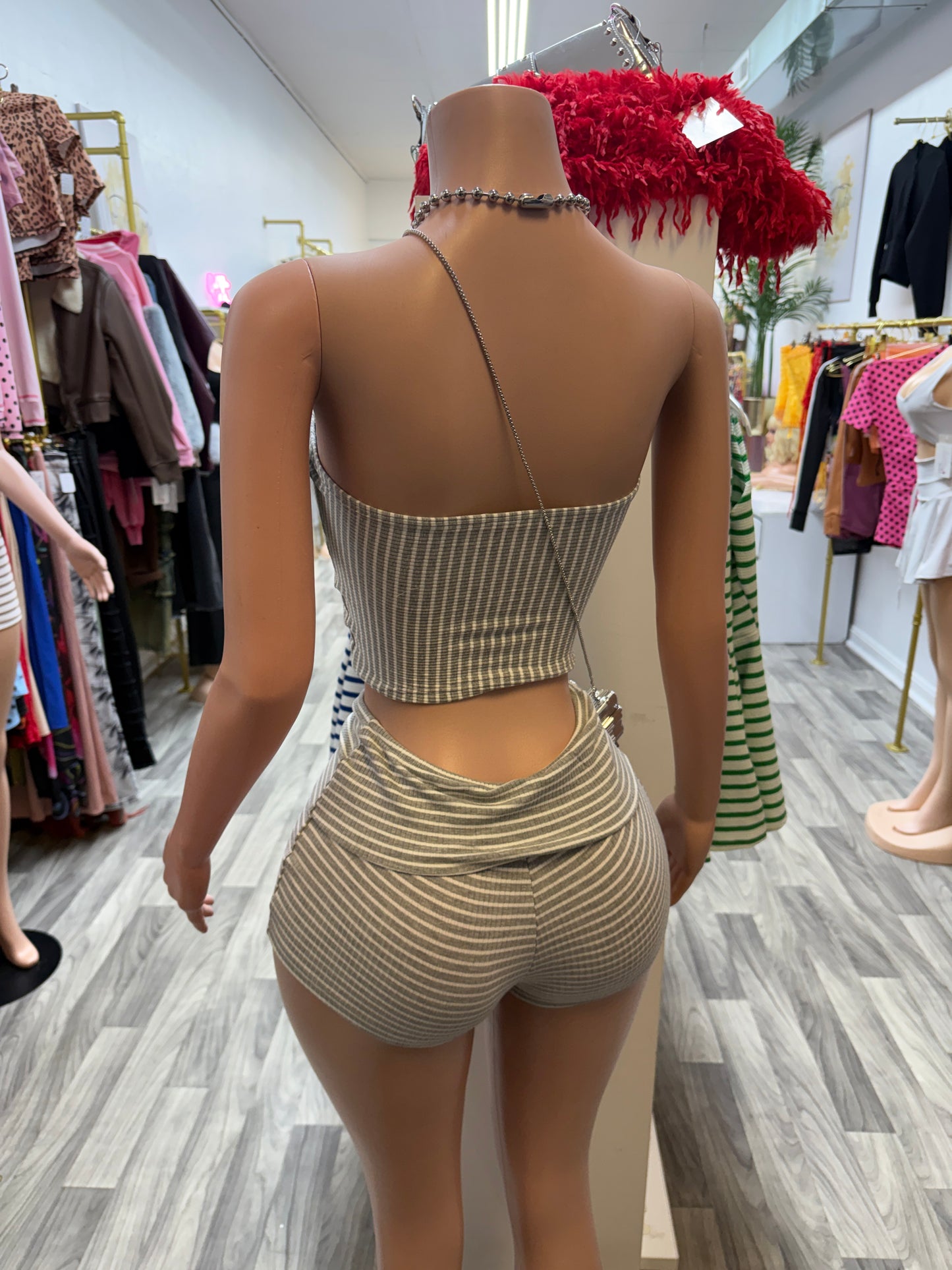 Coastal Chic Ribbed Tube Top & Foldover Shorts Set – Stripe