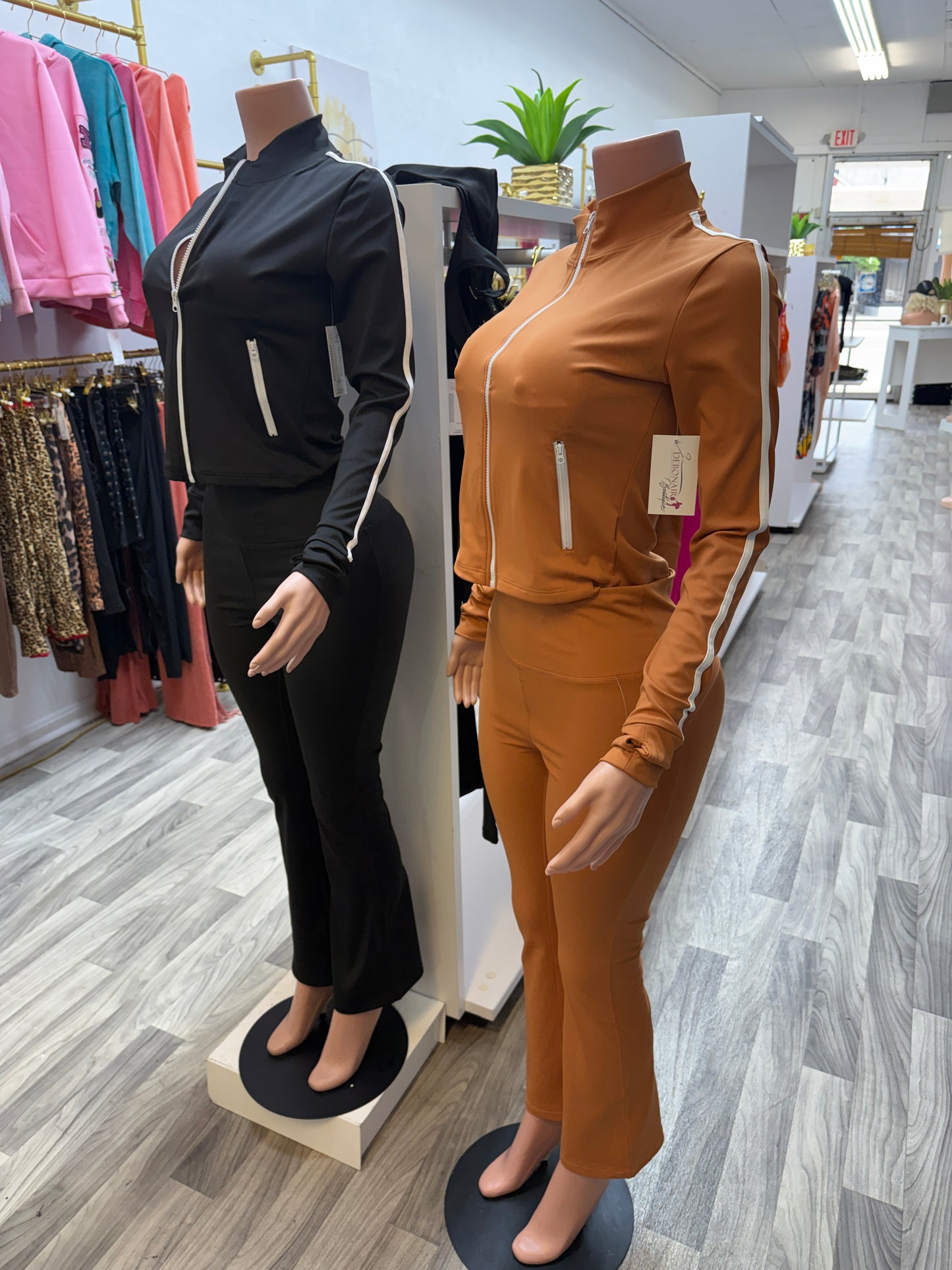 Women’s 2-Piece Active Set | Zip-Up Jacket & Flare Leggings