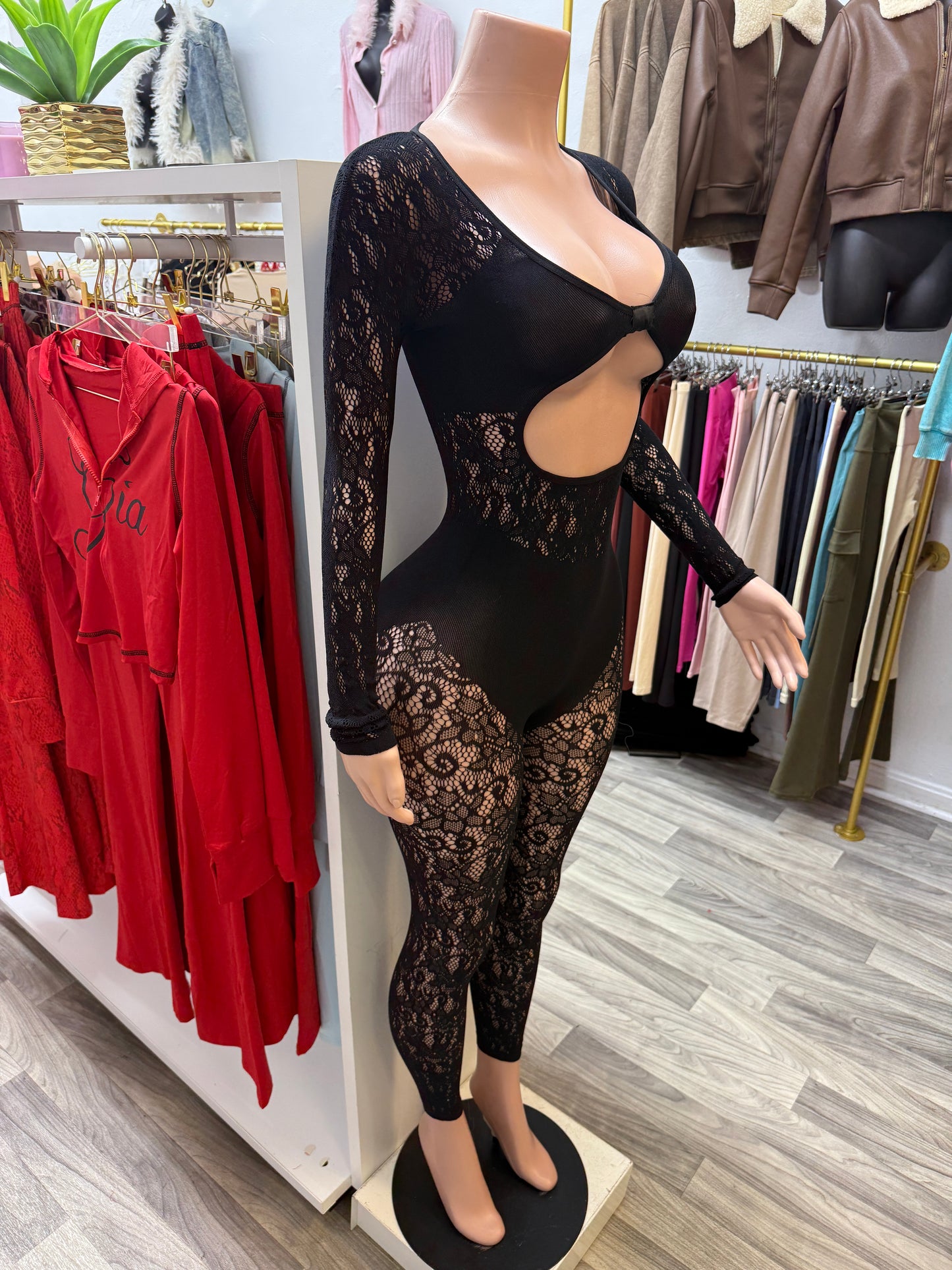 Midnight Temptation Lace Jumpsuit – One Size Sculpting Fit