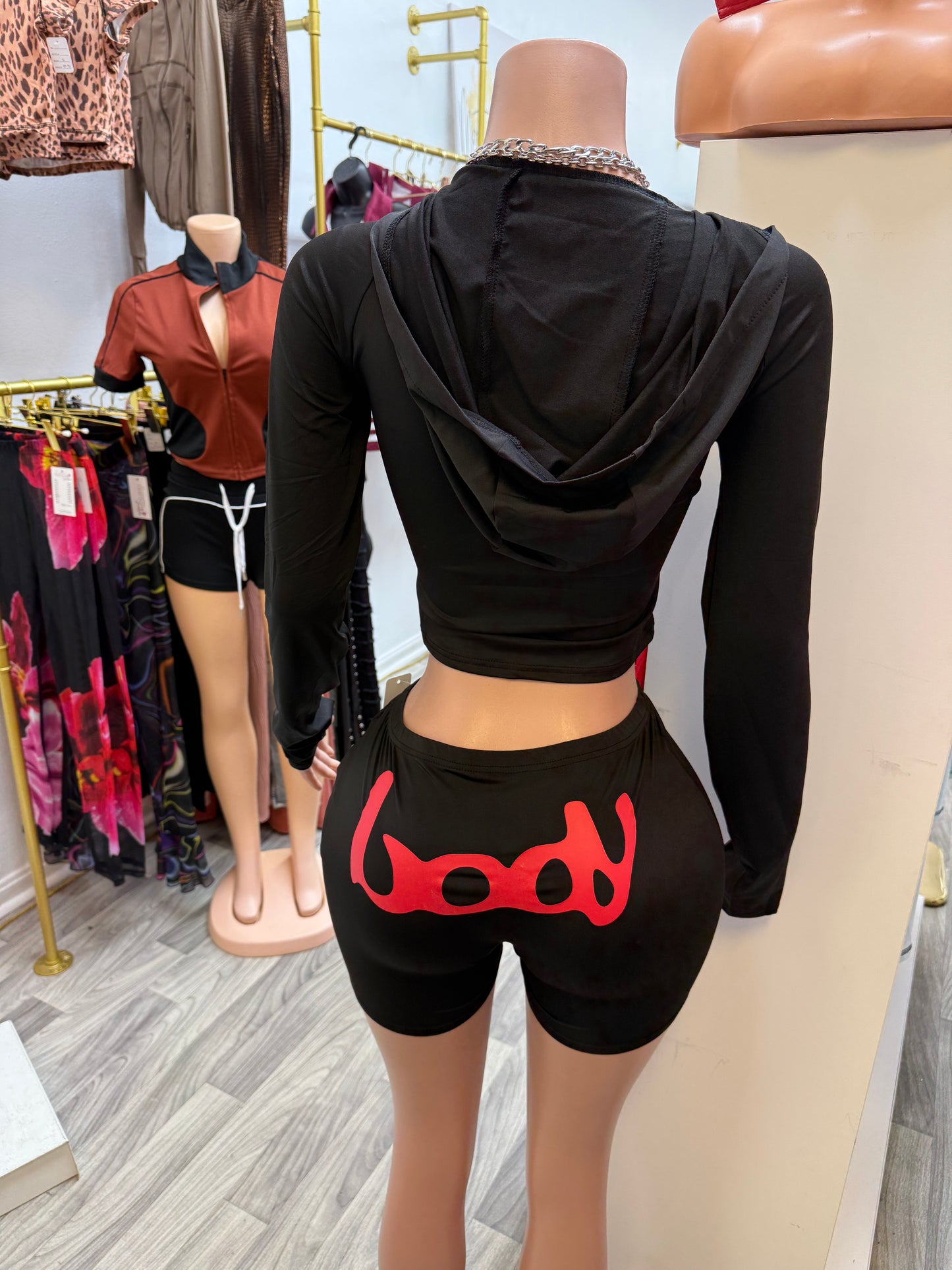 Off-Duty Baddie Zip-Up Set – Sculpting Fit (2-Piece Shorts Set)