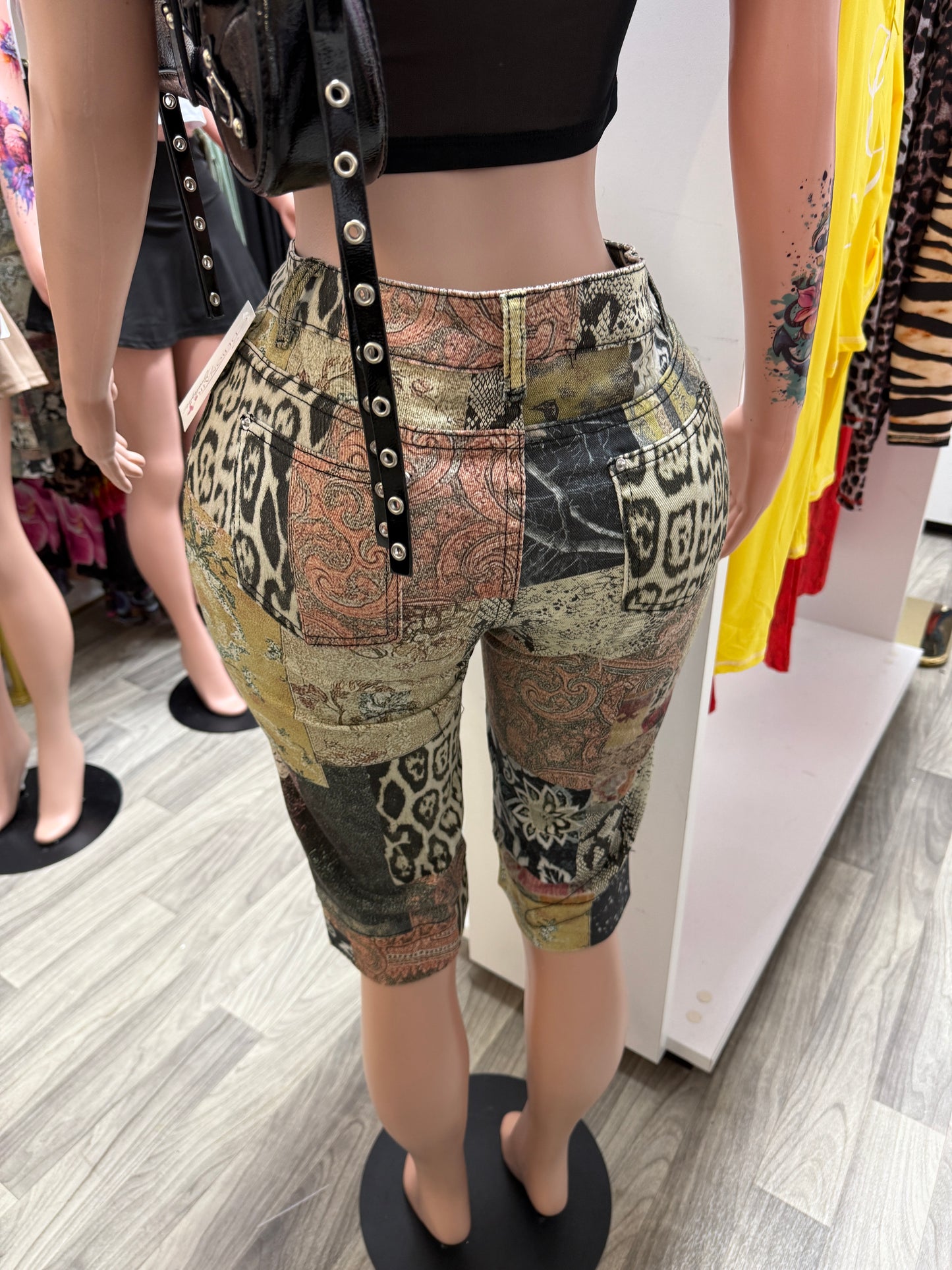 Vintage Wild Patchwork Denim Capri Pants