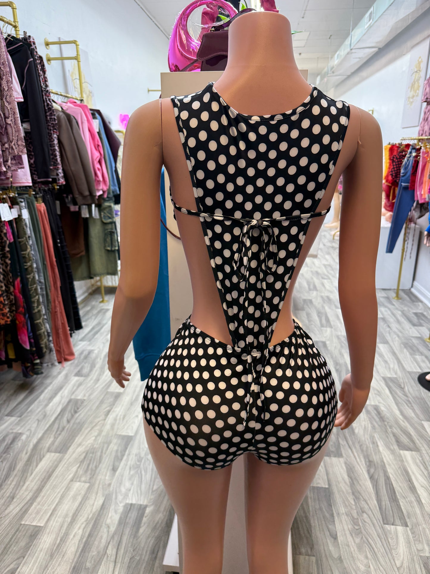 Pin-Up Princess Polka Dot Cutout Set