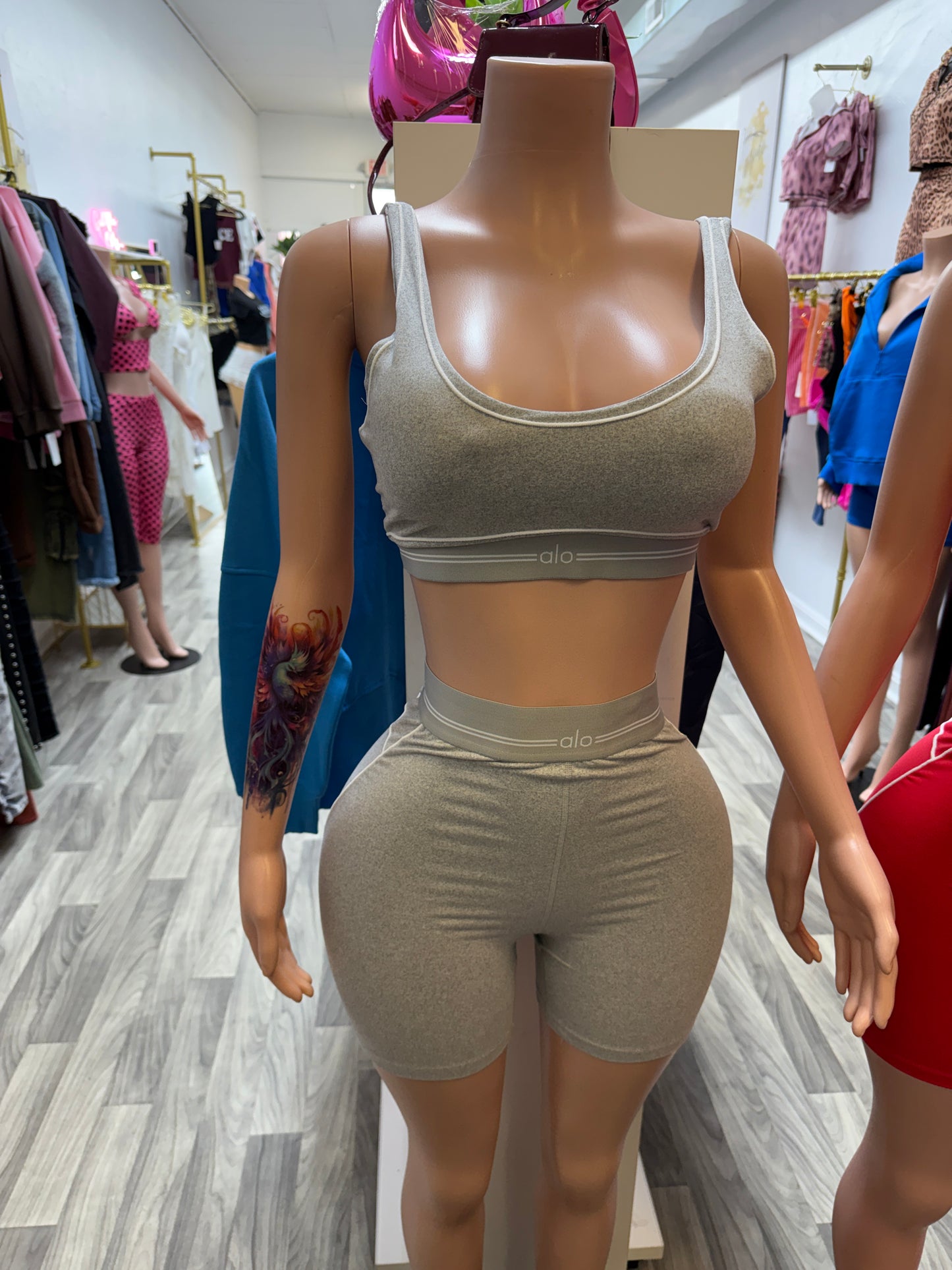 Alo 2-piece