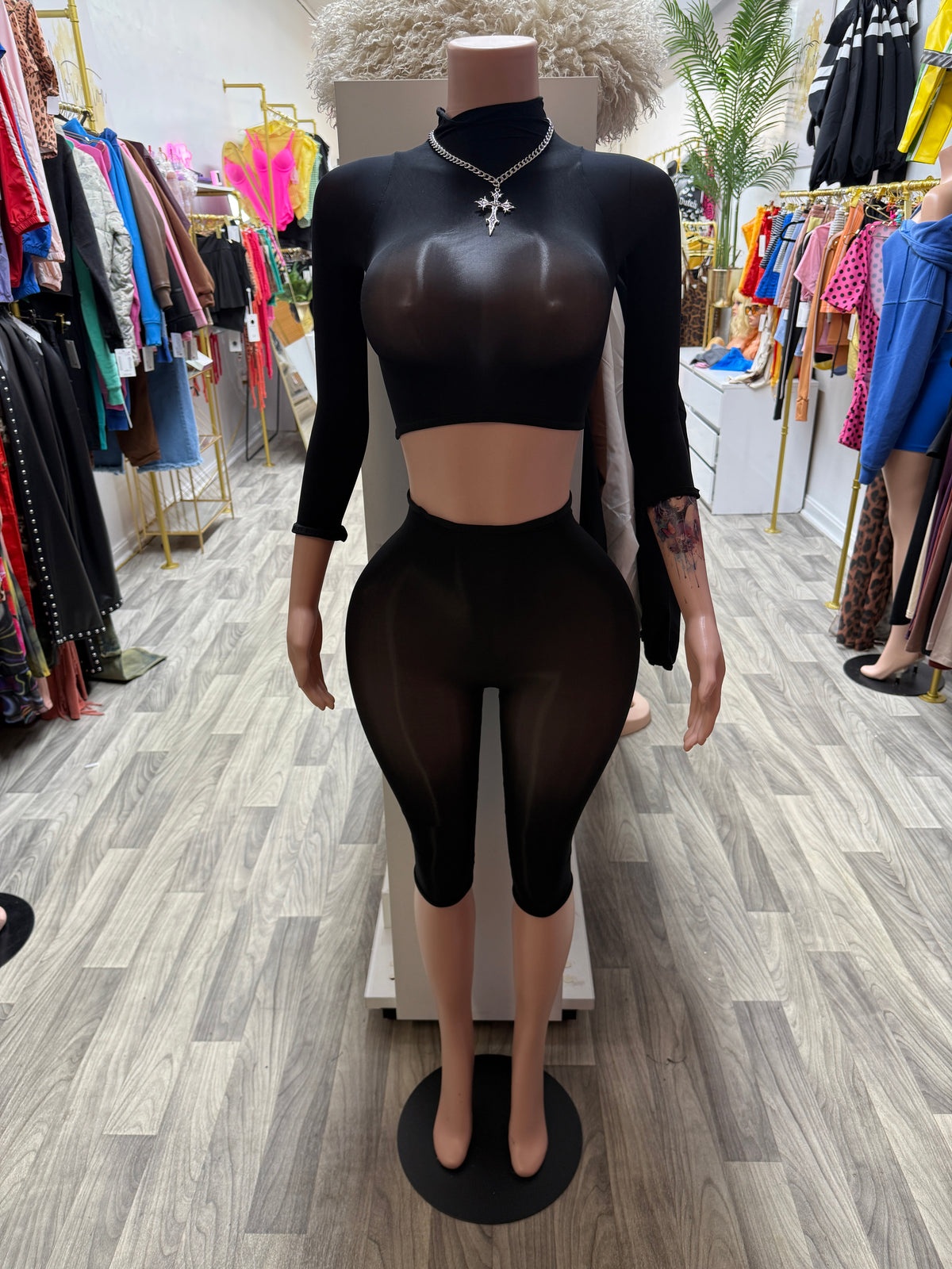 After Dark Second Skin Sheer Mesh Capri Set – Black | One Size Fits All